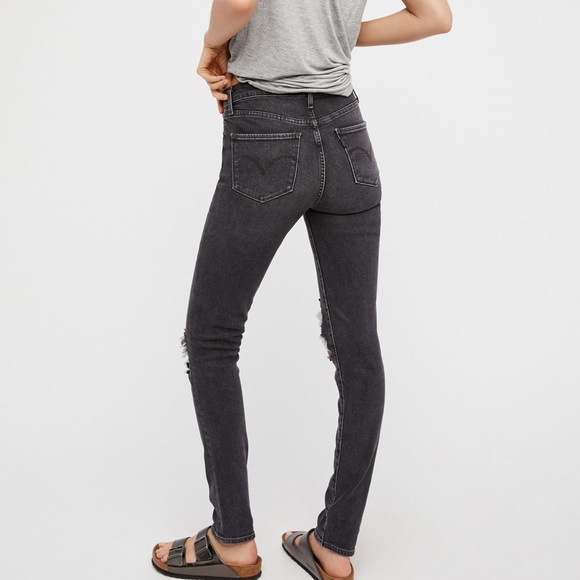 NWT Levi’s 721 High Rise Skinny Jeans - Picture 4 of 4